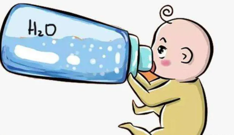 婴儿在什么情况下需要喝水(新生儿吃母乳需要喝水吗)