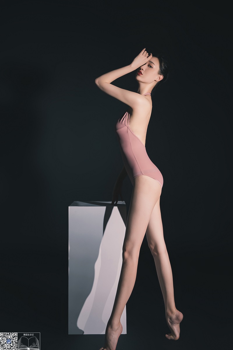 [GALLI嘉丽] 舞蹈生日记 NO.018 POPPY