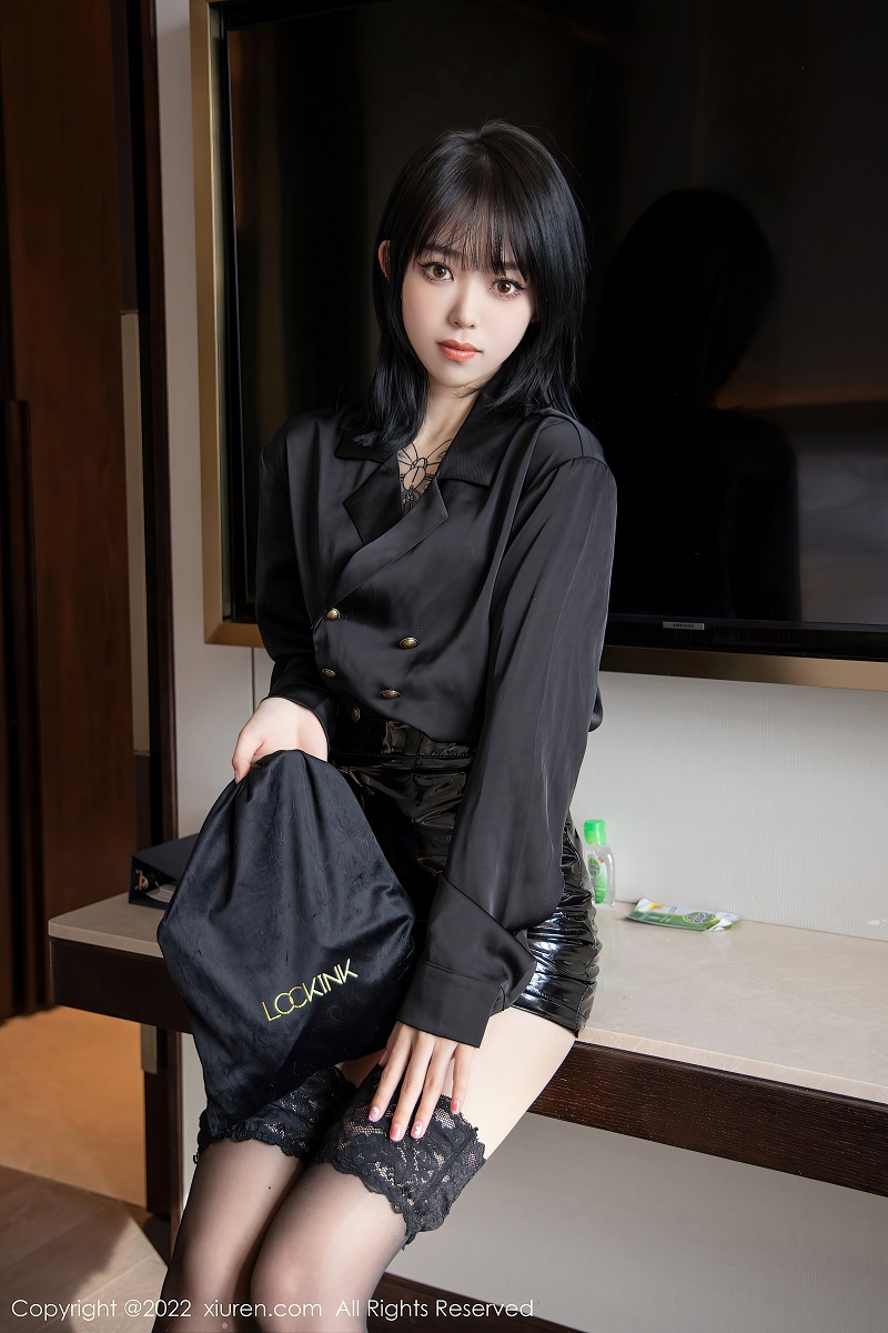 [XIUREN秀人网] 2022.04.26 NO.4927 奶瓶. 性感写真