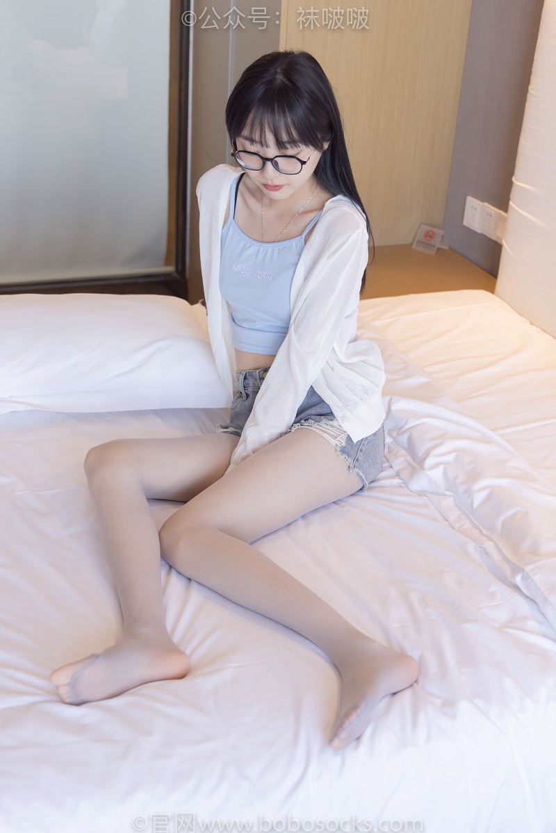 [BoBoSocks袜啵啵] 083期 稚予-高跟鞋、凉鞋、白丝、裸足涂白色指甲油剧情