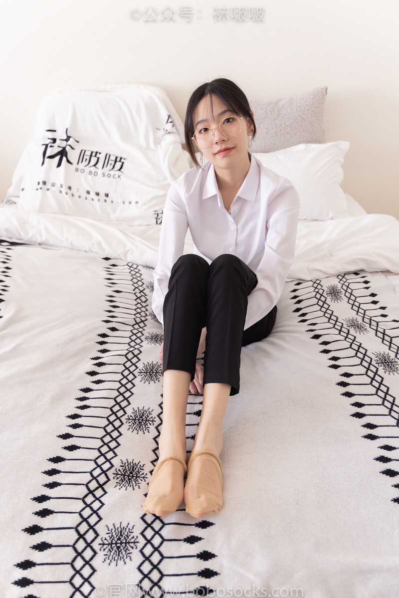 [BoBoSocks袜啵啵] 085期 小甜豆-平底鞋、短灰丝、短肉丝