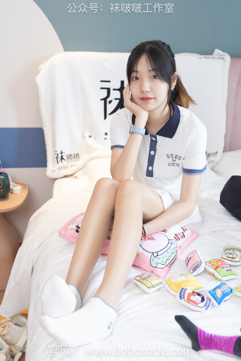 [BoBoSocks袜啵啵] 096期 小甜豆-板鞋、白棉袜、油亮肉丝