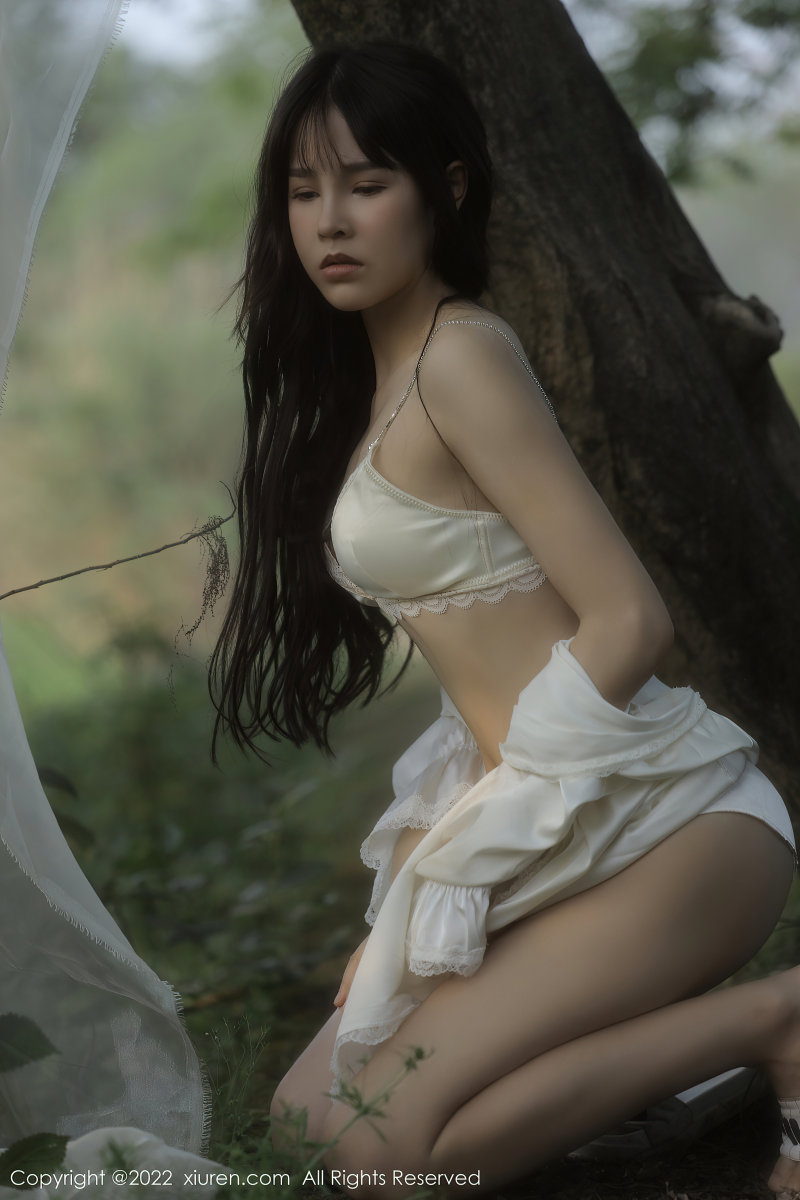 [XIUREN秀人网] 2022.06.02 NO.5098 许嘉欣 性感写真