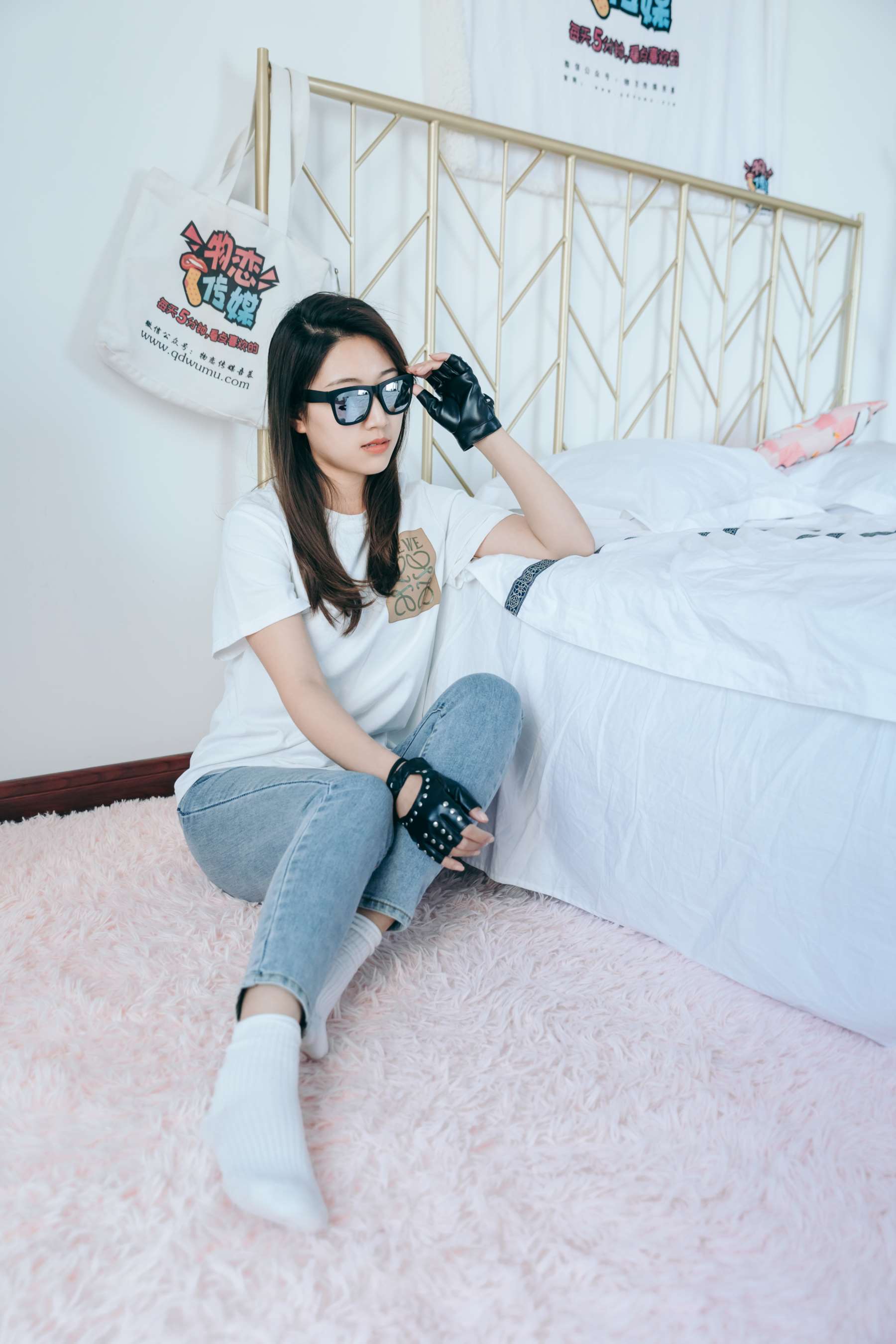 [物恋传媒] NO.815 雅梦-雨与茶