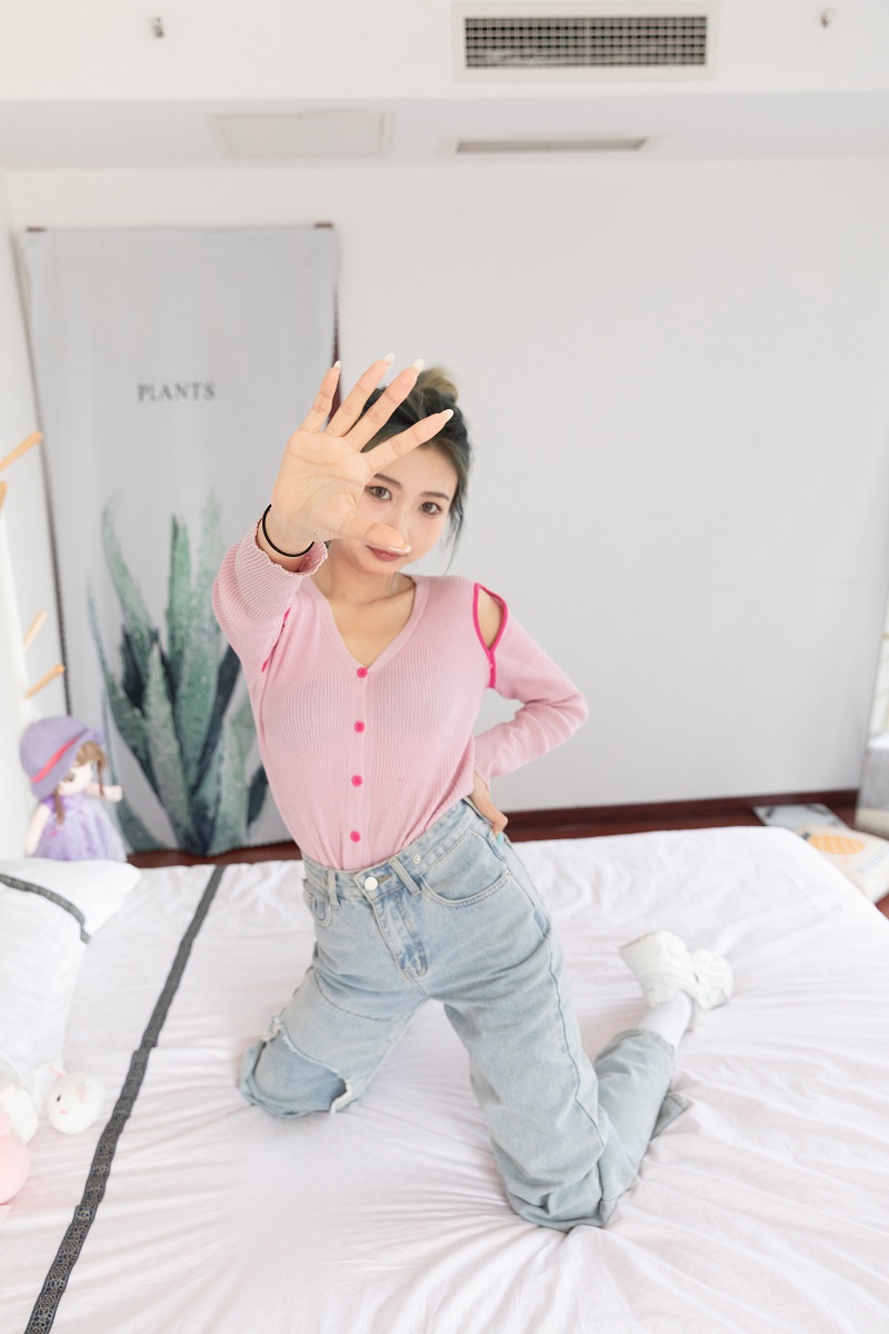 [物恋传媒] NO.873 念念-青涩过往