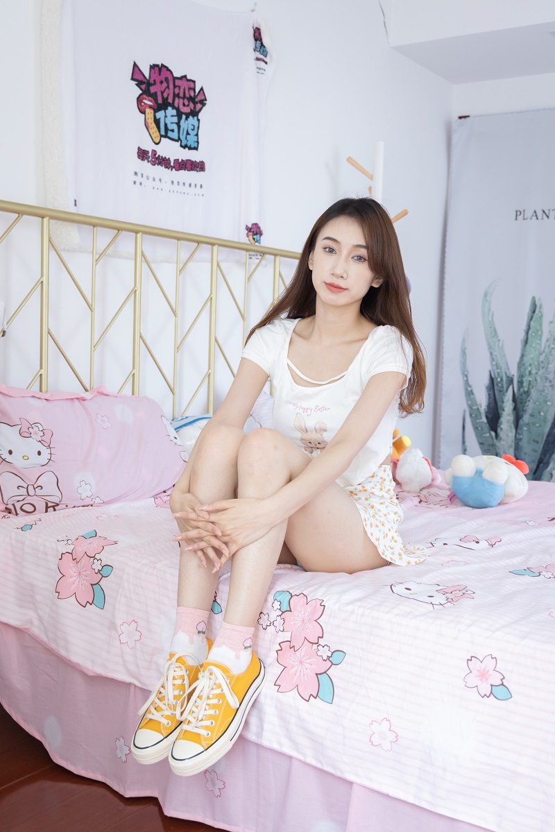 [物恋传媒] NO.928 雯雯-风的平静