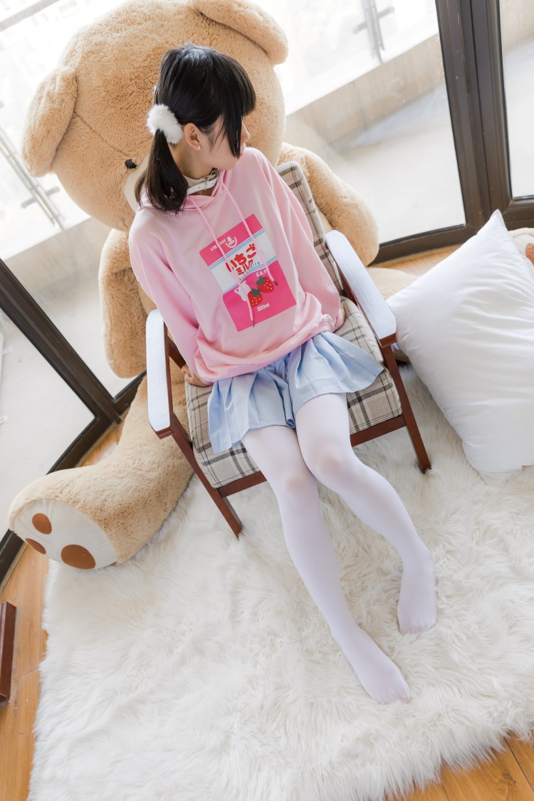 喵写真 PR15 009 白丝少女居家写真 [104P1V-648MB]