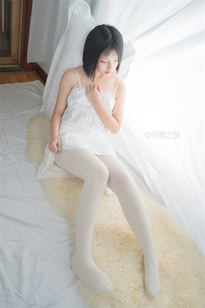 轻兰映画_ Grand.001 [73P-360MB]