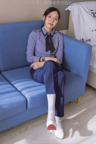 [BoBoSocks袜啵啵] 178期 小甜豆-高跟鞋、厚白丝、ol风裤里丝