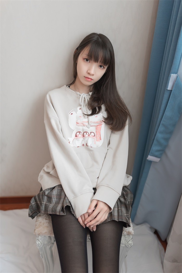 风之领域精品写真@No.005 黑丝美腿少女 [50P/114MB]