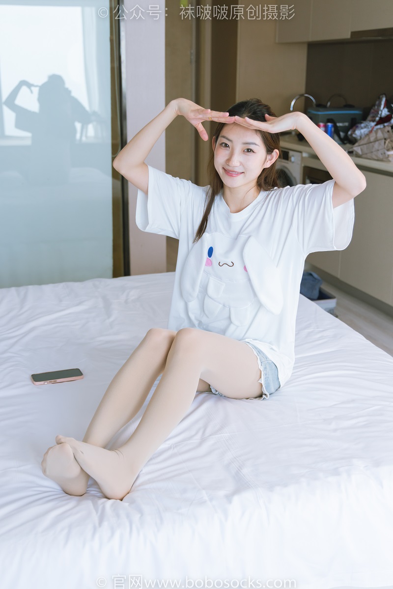 [BoBoSocks袜啵啵] 228期 小沫-板鞋、厚肉丝、裸足