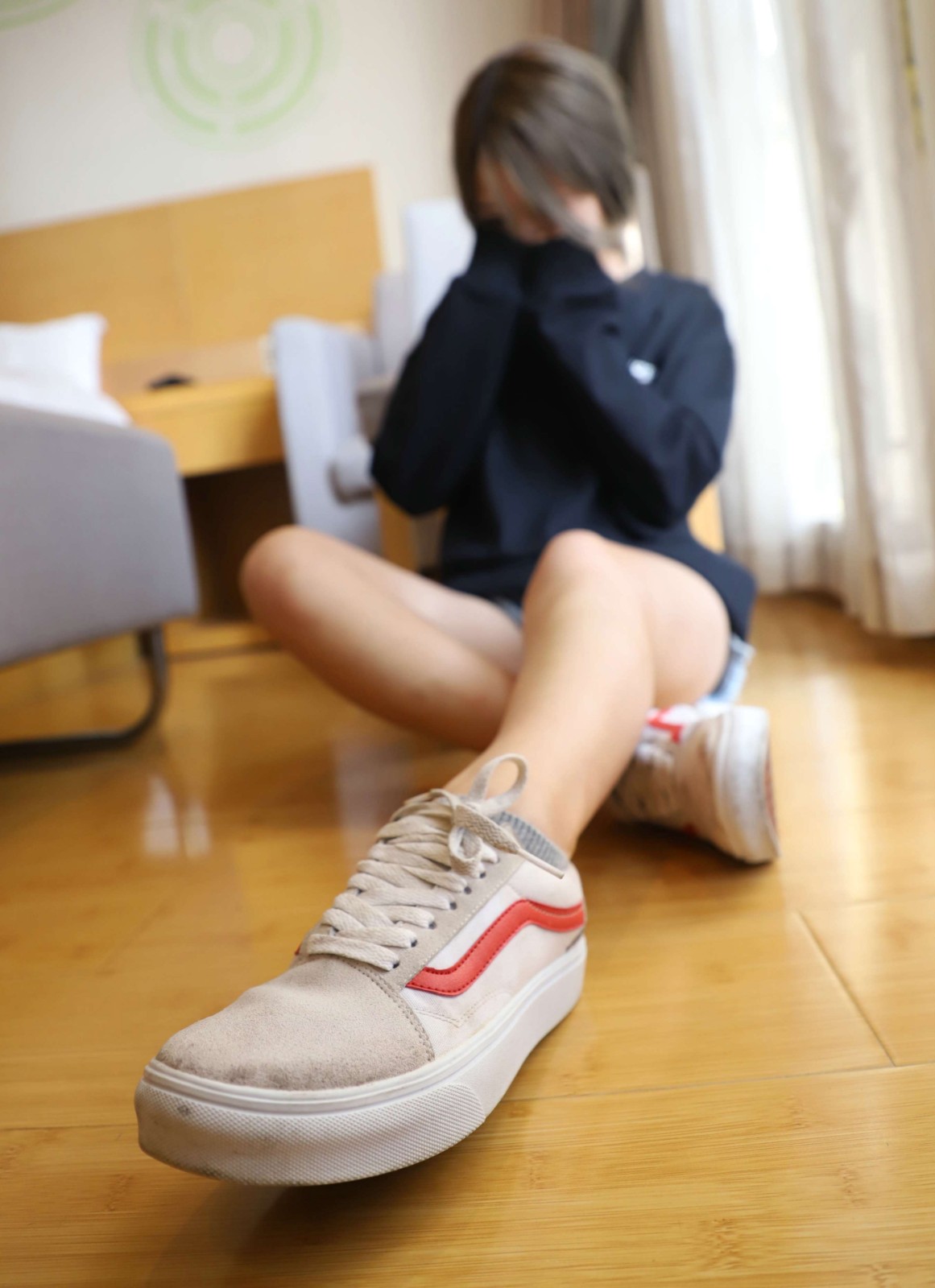 学妹热裤の灰棉袜