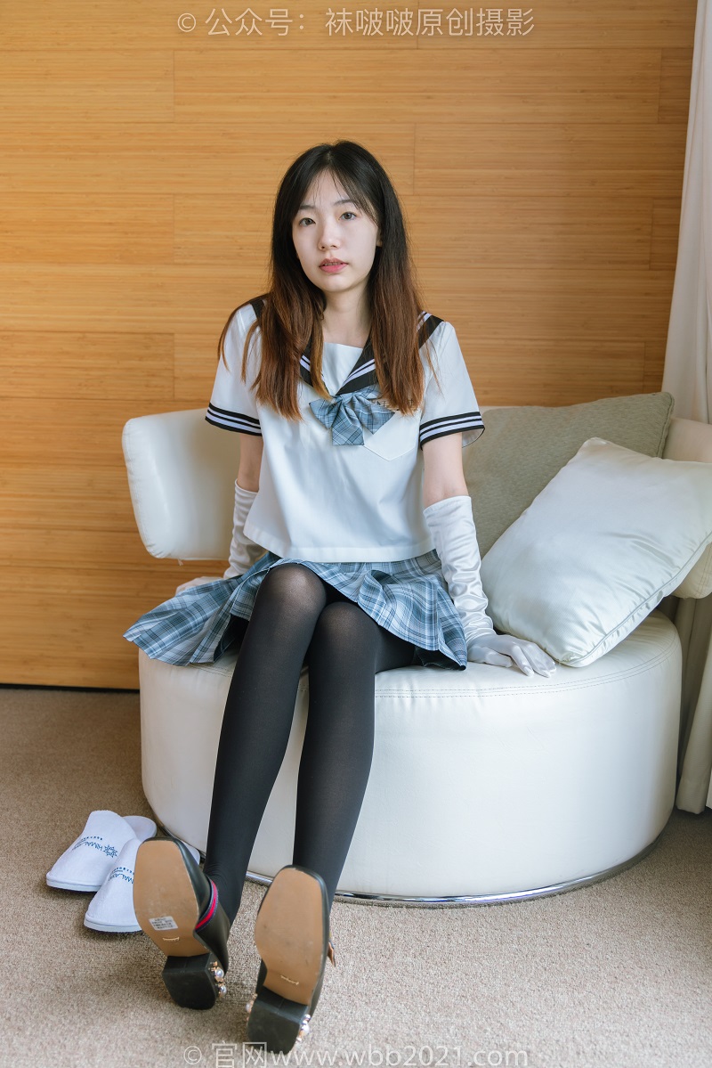 [BoBoSocks袜啵啵] 278期 小甜豆-皮鞋、厚黑丝、jk制服、踩泡面