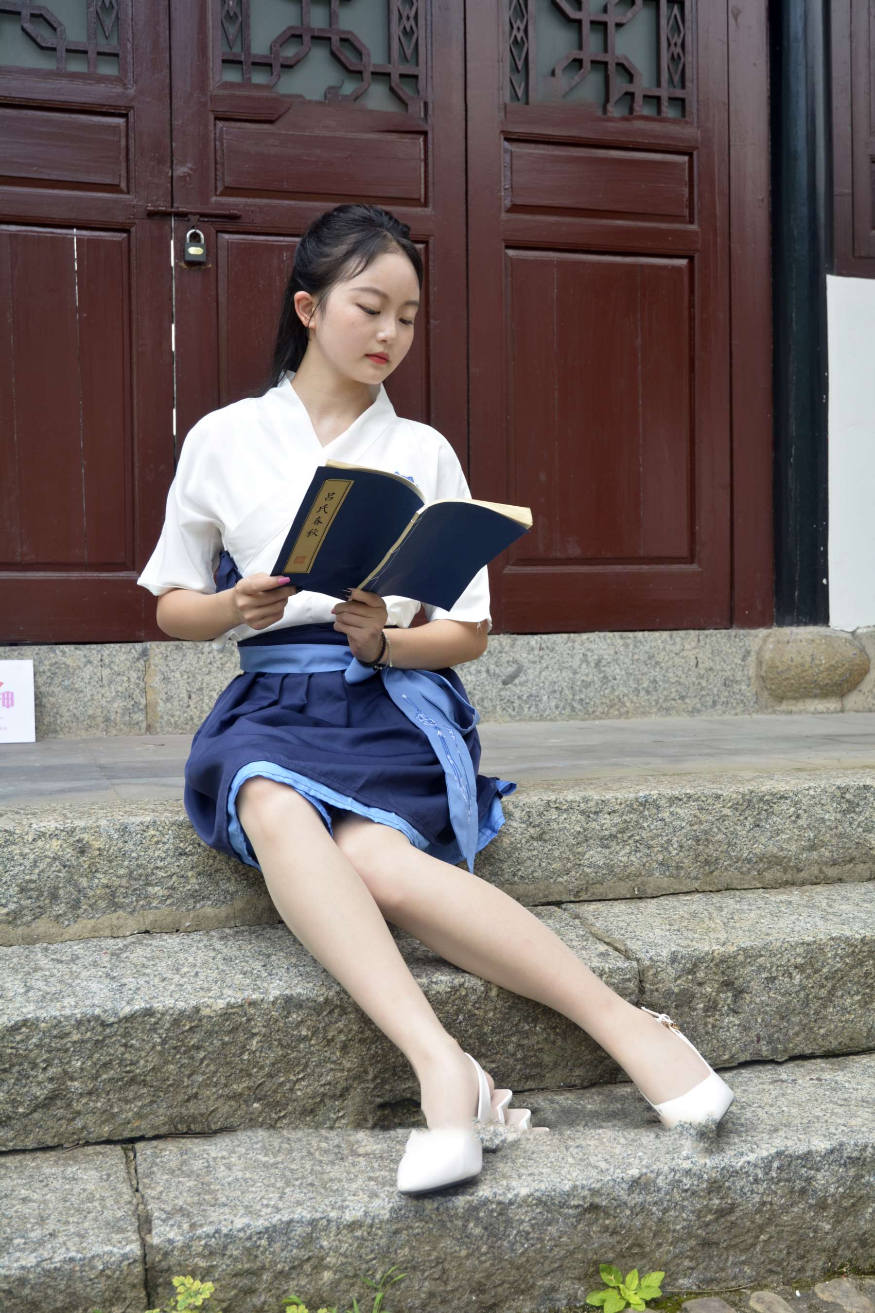 [初夏女神]072期 双双~【新中式古风】顶着三伏天去景区拍古装(带视频)