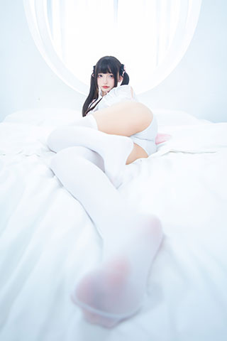 蜜桃雪糕