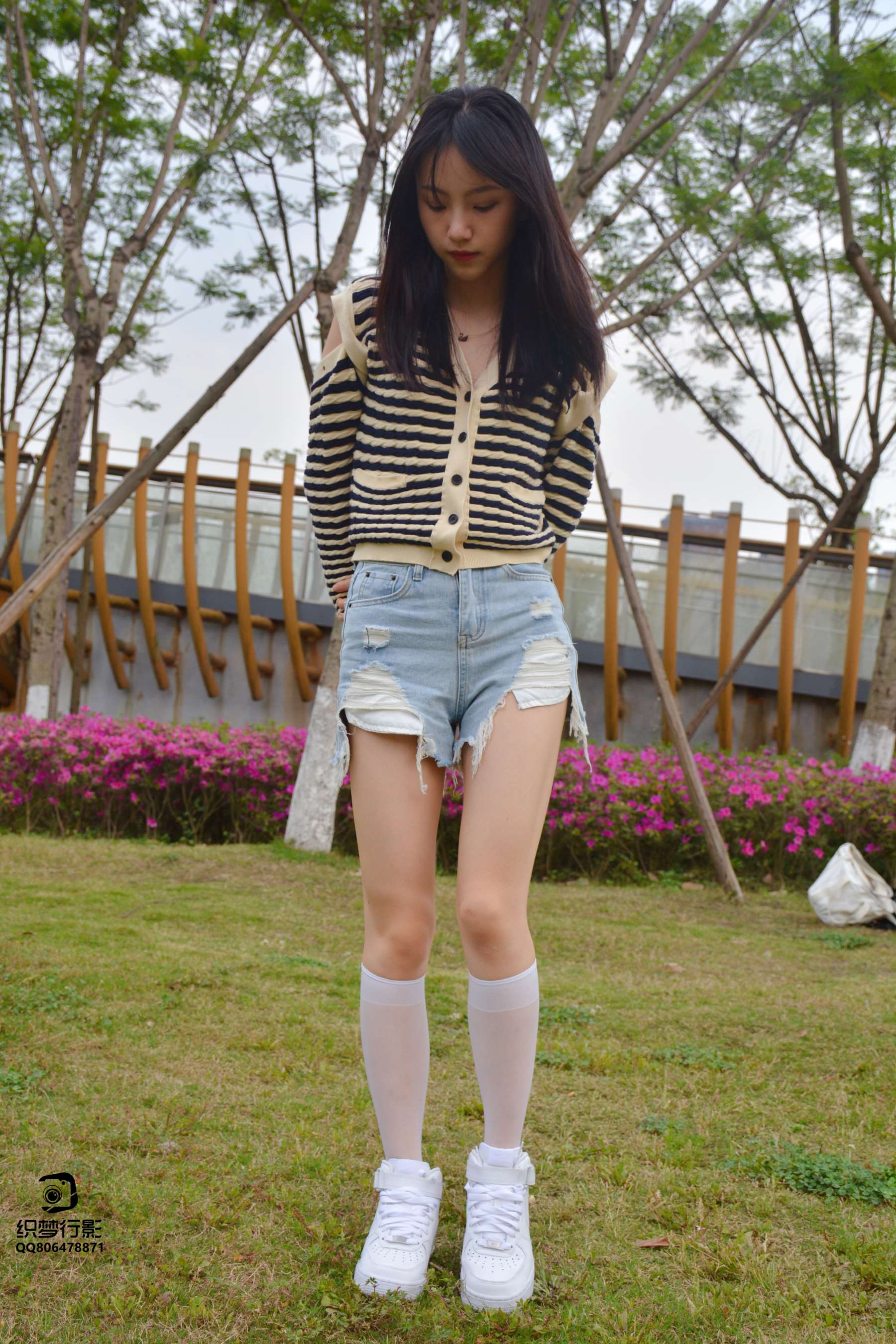 [织梦映像]新刊026-超甜美少女后作，夕阳西下断肠人在天涯