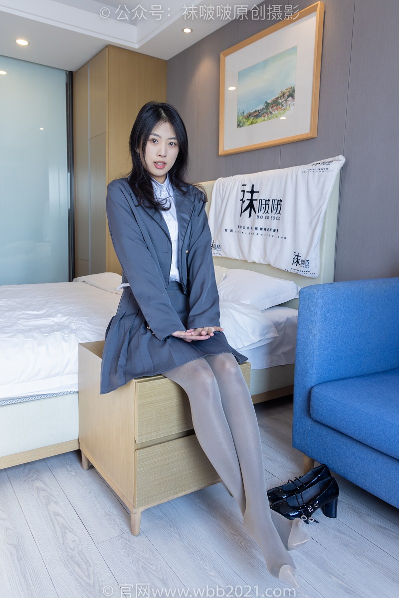 [BoBoSocks袜啵啵] 312期 奶油-高跟鞋、黑丝打底、肉丝