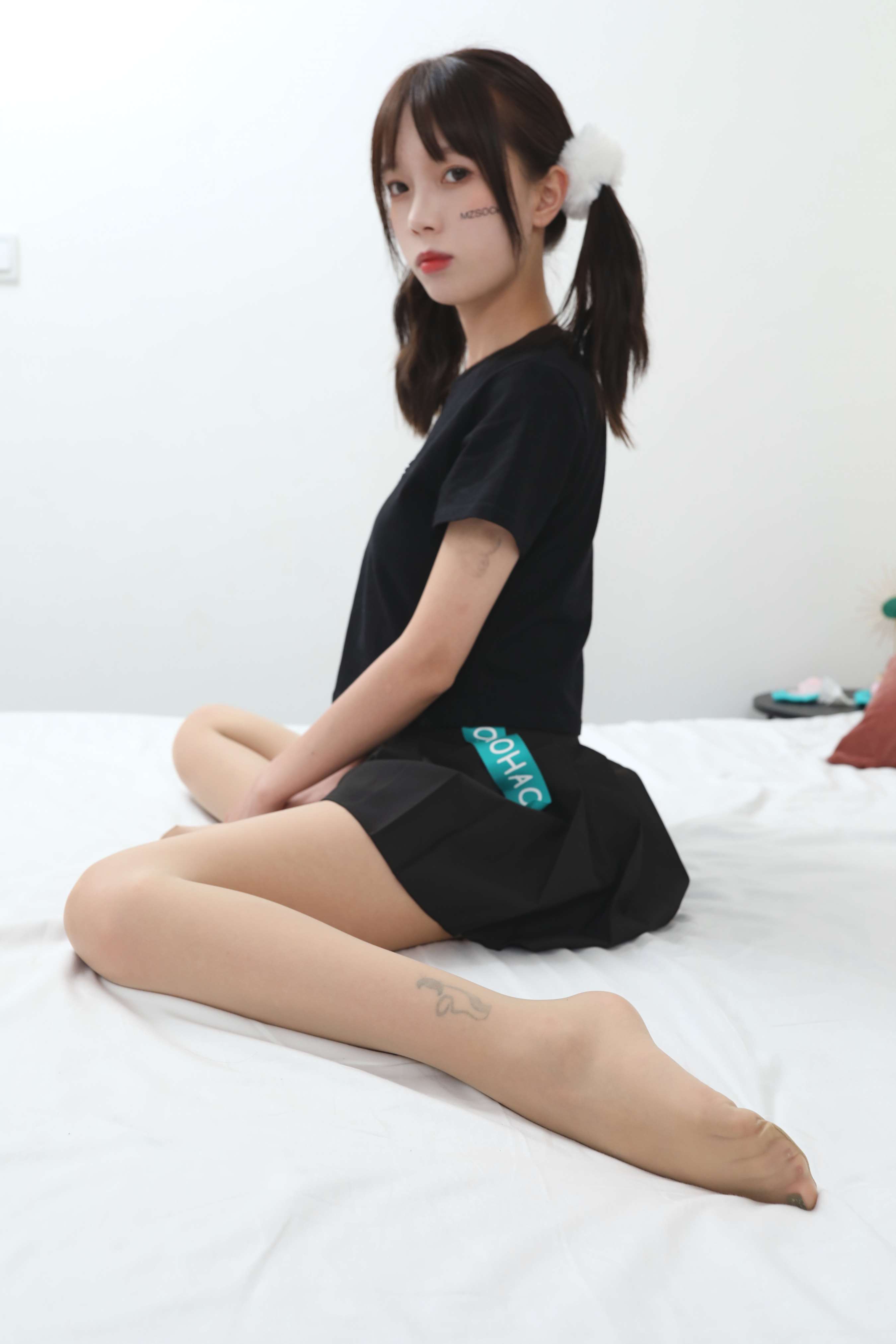 樱子肉丝脚丫