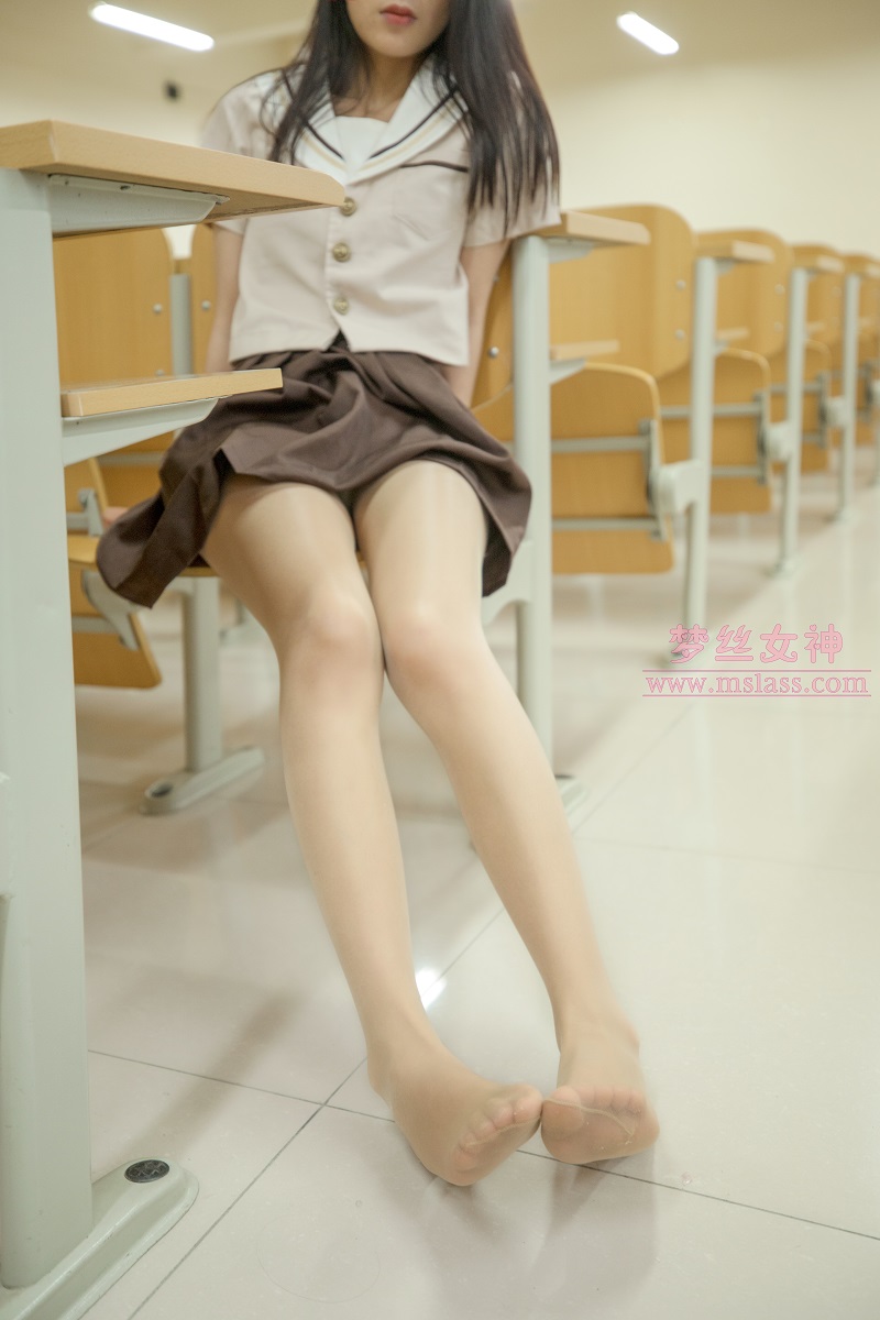 [MSLASS梦丝女神] 2019.05.21 清新的丝袜美 雪馨