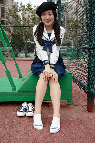 [初夏女神]172期 环环~【闭月羞花】人生第一次尝试水手服，我要驾驭任何风格服装