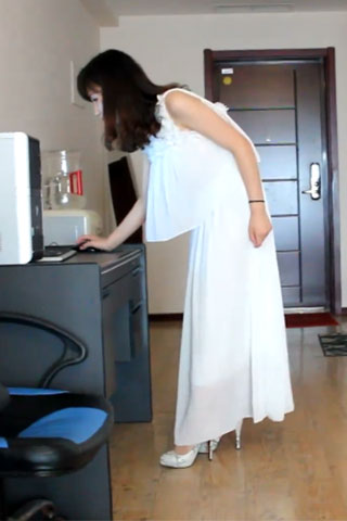 [细高跟丝足] 003-Aimee高跟鞋视频2【6min/124M】