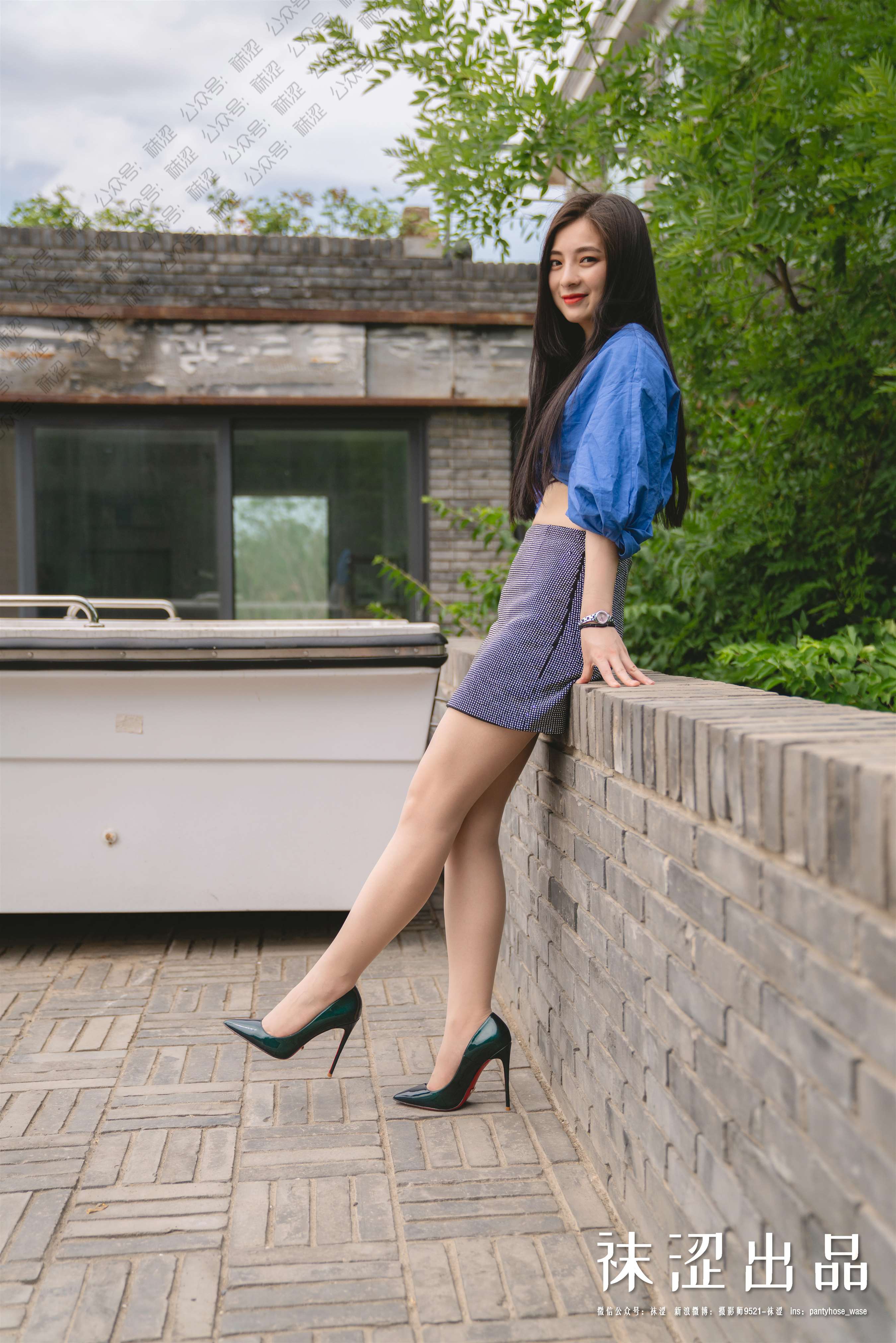《[袜涩]71-袜涩-空乘小帆3【25P/97M】》作品图