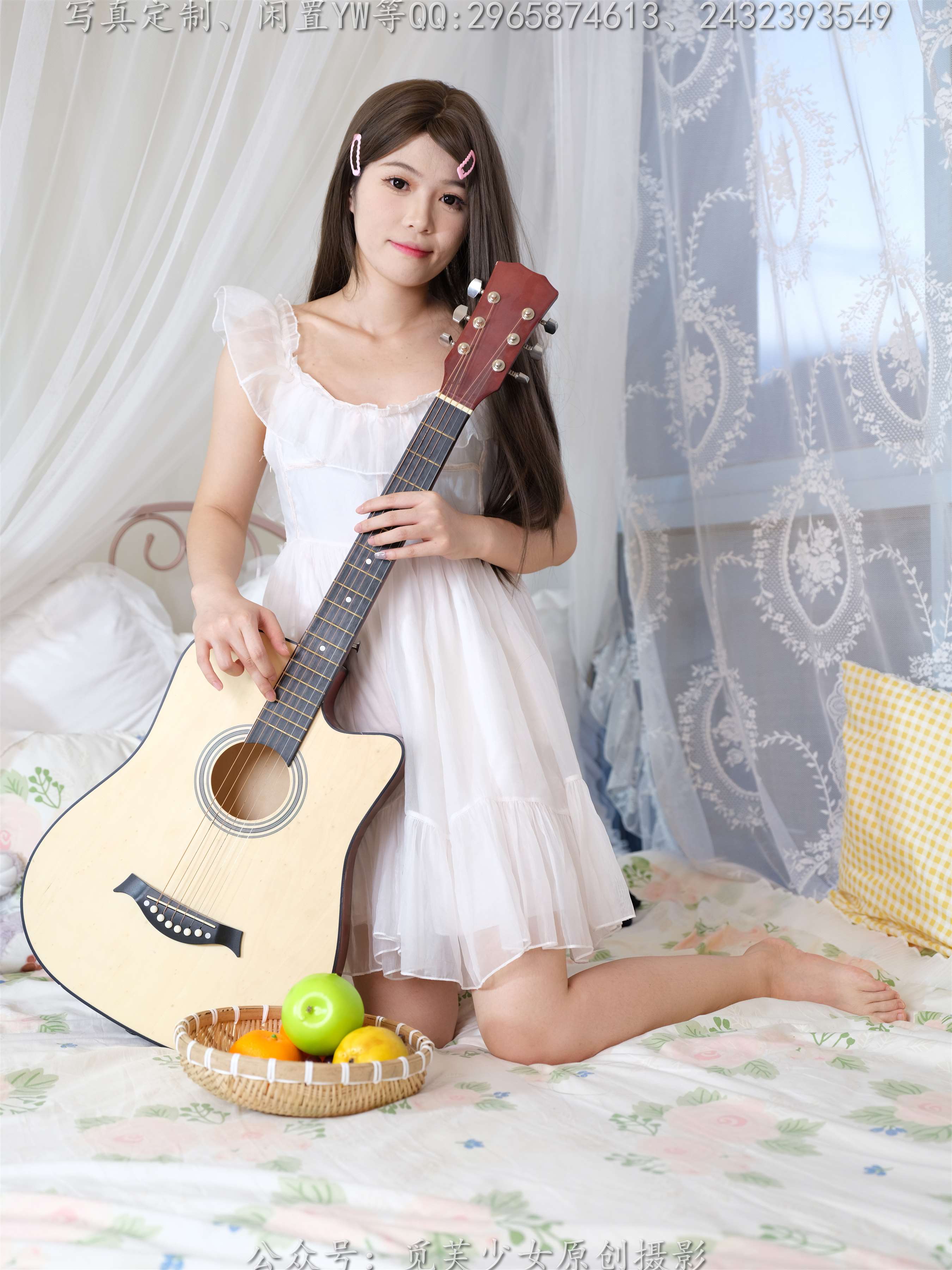《[觅芙少女]NO.265 菜菜-秋天的第一套写真(带视频)【125P+1V/5.35G】》作品图