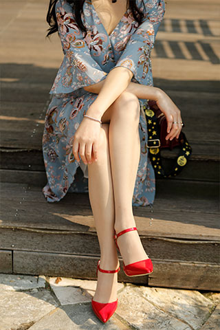 [奈丝]070-一字扣尖头红色单鞋 – 小敏（无水印）【35P/120M】