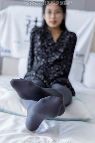 [袜啵啵] 497期 奶油-低跟鞋、厚肉丝、厚灰丝(带视频)【144P+1V/7.22G】