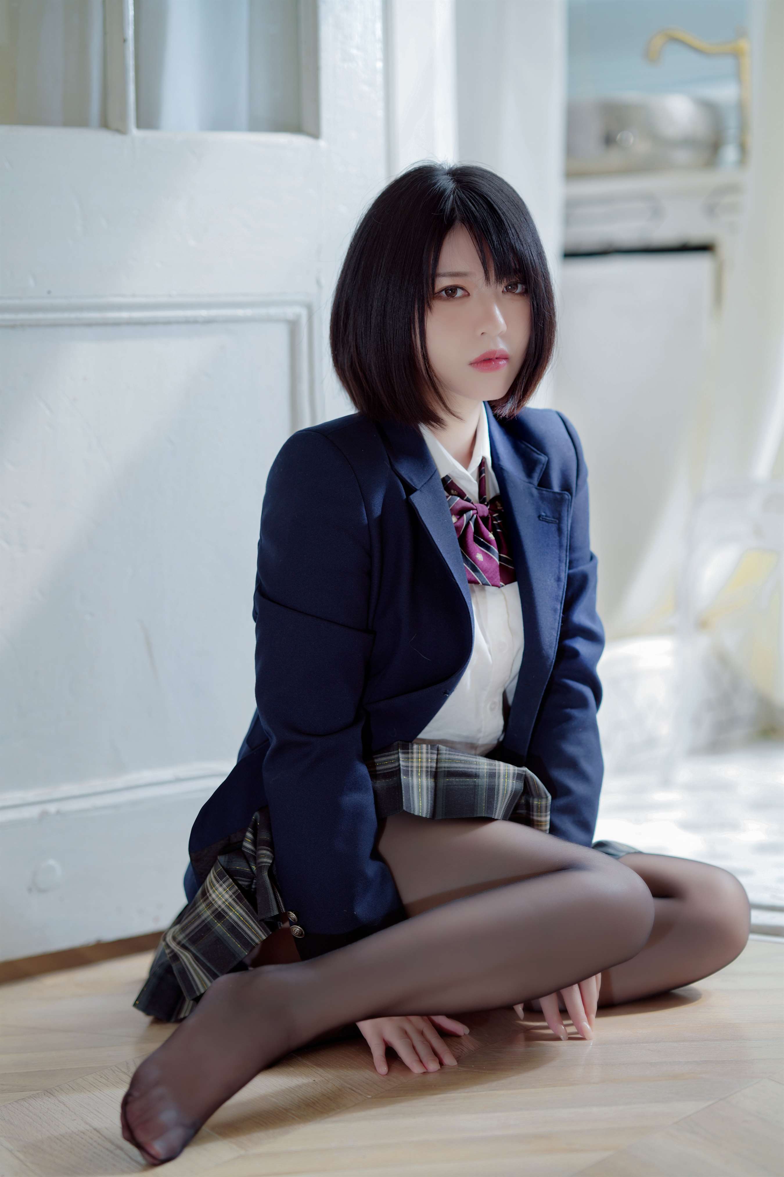 《[美图精选]32-半半子-彼女の制服姿が好き【54P/85M】》作品图