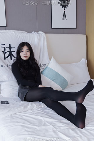 [袜啵啵] 501期 小甜豆-短靴、长靴、厚黑丝(带视频)【147P+1V/6.95G】